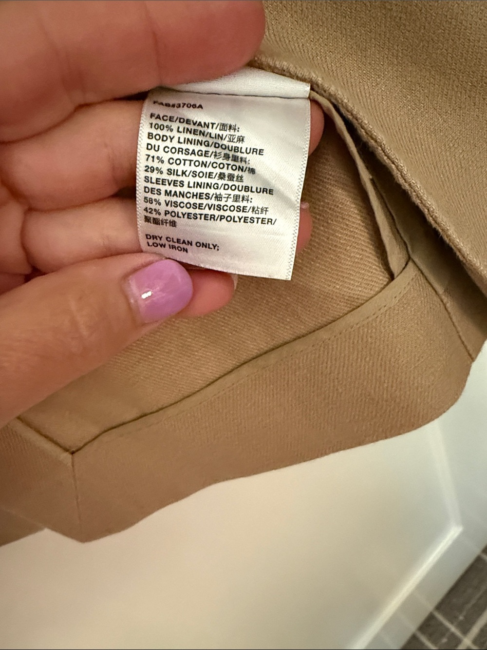 Lafayette 148 New York Tan Single-Button Linen Blazer - Picture 4 of 4